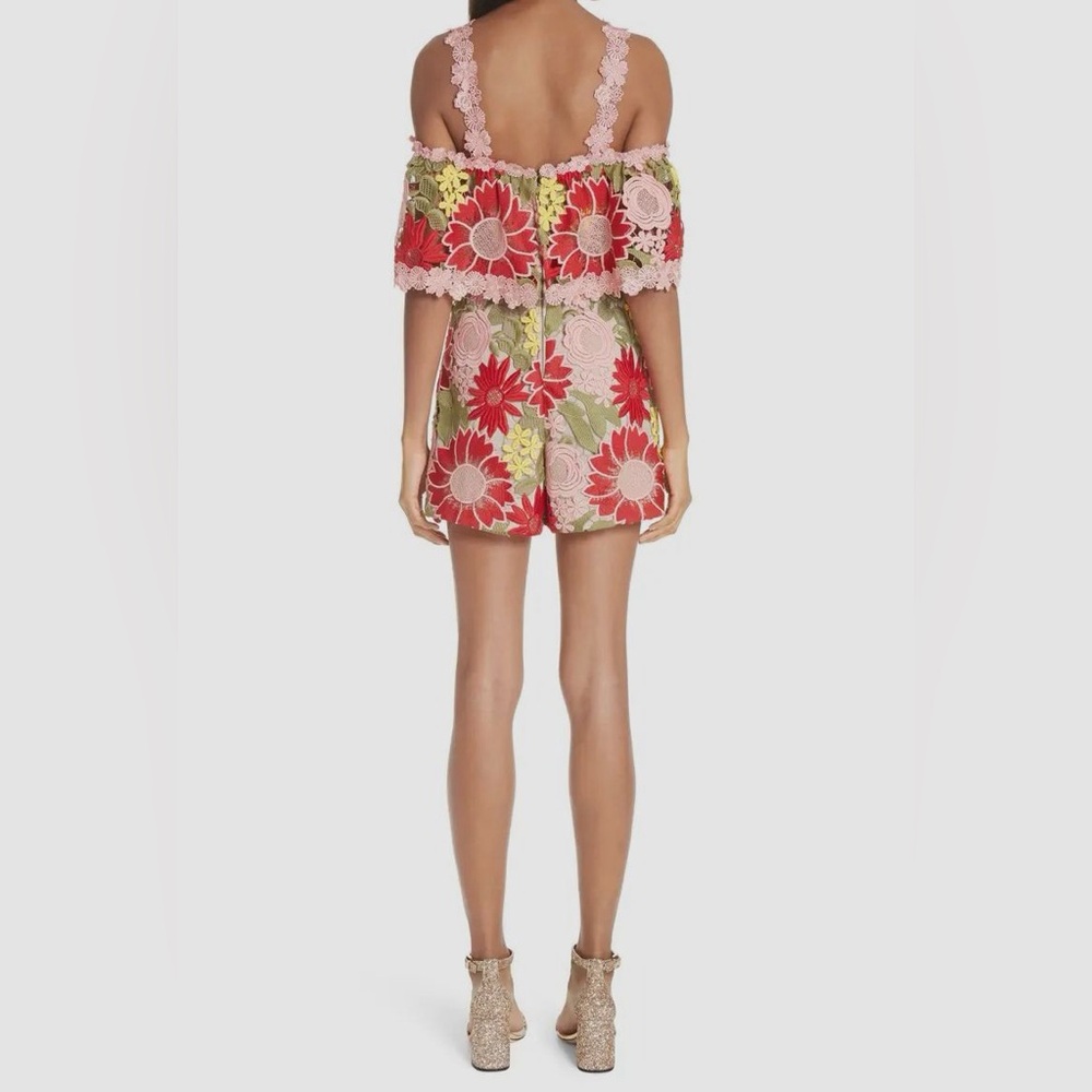 Alice + Olivia Women's Red Anelle Lace Ruffle Romper Size Small 4 - Picture 2 of 5